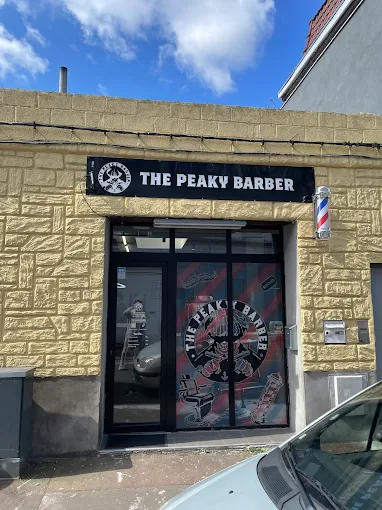 Devanture The Peaky Barber, 65 Rue Mirabeau Lille